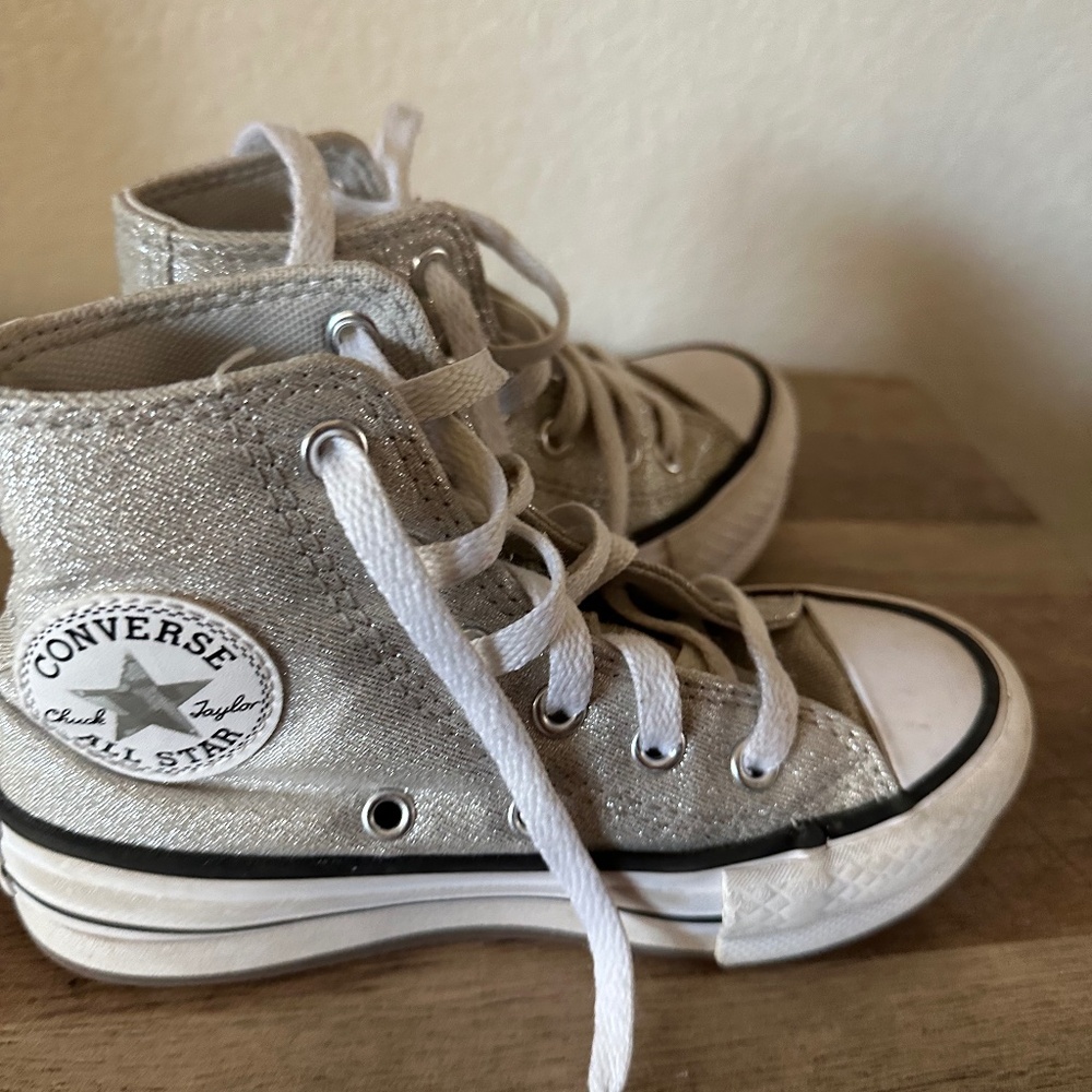 kids converse